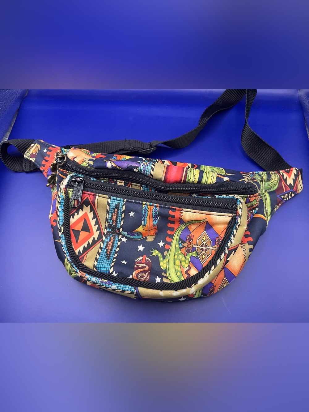 Vintage Nicole Miller Southwest Fanny Pack Western Cactus Gecko Belt Bag 90s